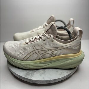 Size 10 - Asics Gel Nimbus 25 Cream Fawn W